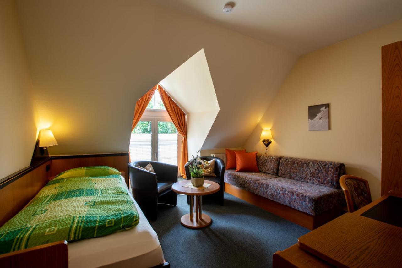 Hotel Brueckenschaenke เซบนิทซ์ ภายนอก รูปภาพ